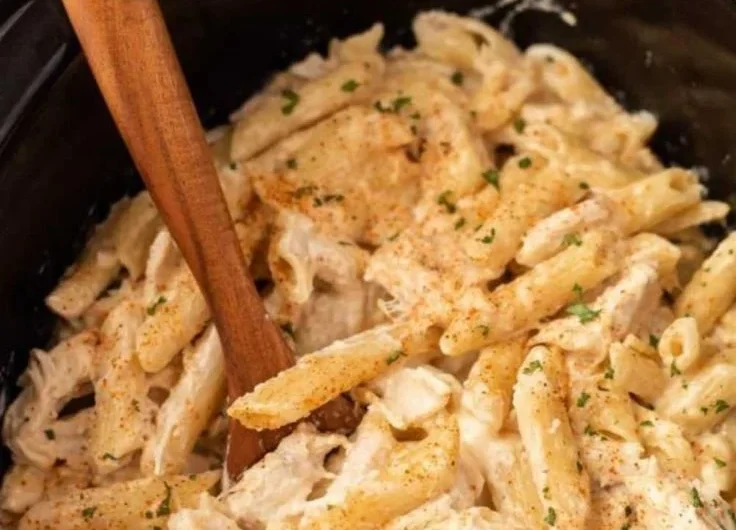 Delicious Crock Pot Cajun Chicken Pasta served on a plate
