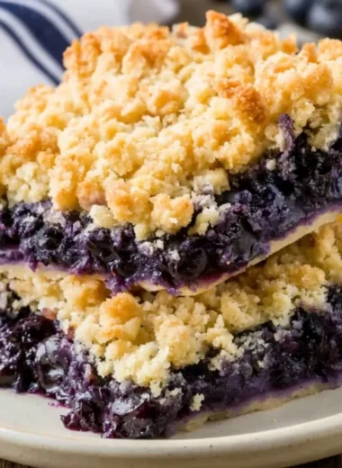 Delicious fresh blueberry crisp served in a baking dish