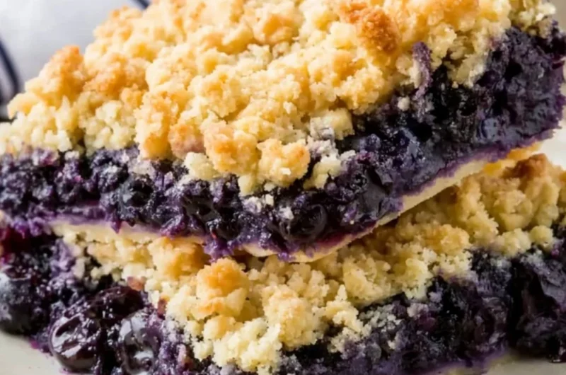 Delicious fresh blueberry crisp served in a baking dish